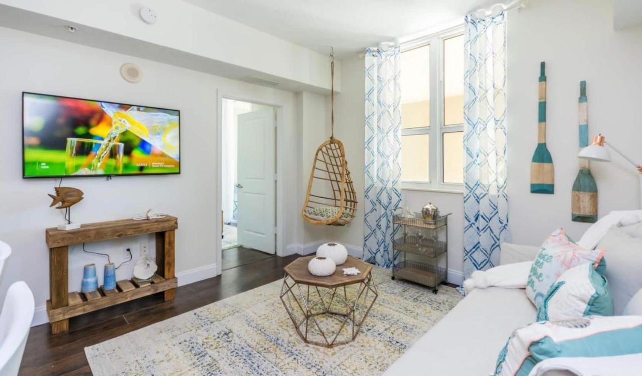 Tropical Coastal Resort Boynton Beach Extérieur photo